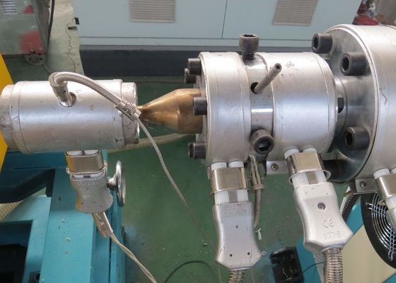 PVC 110mm ενιαία ζαρωμένη τοίχος γραμμή εξώθησης σωλήνων