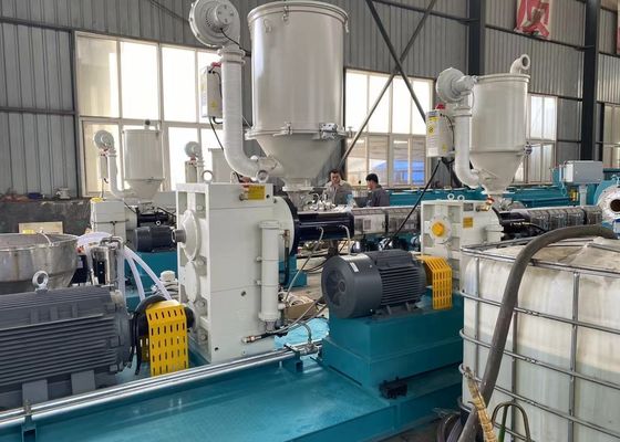 Πλαστικός σωλήνας μανικών PVC γραμμών παραγωγής UPVC CPVC σωλήνων υπονόμων αποξηράνσεων παροχής νερού