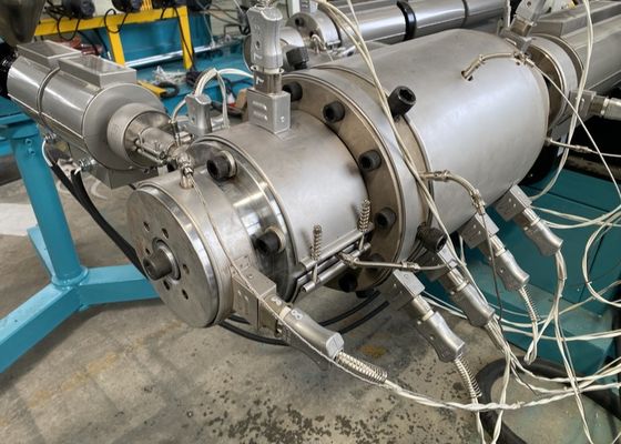 Ενιαία μηχανή 600kg/H ακόμη και Plasticization εξώθησης βιδών σωλήνων PE
