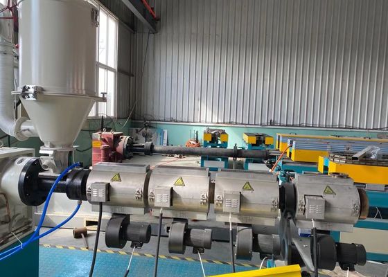 Ζαρωμένος πλαστικό σωλήνας PE/PP/PA 1652mm που κατασκευάζει τον εξωθητή μηχανών