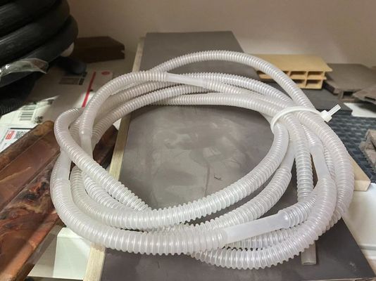 Ιατρική ζαρωμένη γραμμή εξώθησης σωλήνων βρόχων αναπνοής ελέγχου PLC υψηλών προτύπων