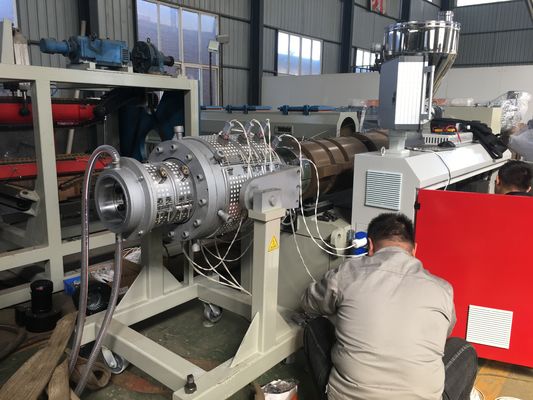 Γραμμή μηχανής εξώθησης πλαστικών σωλήνων PVC 16-630 mm