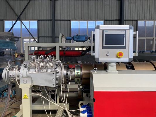 Γραμμή εξώθησης σωλήνων PVC PLC αποξηράνσεων για την παροχή ηλεκτρικού ρεύματος αγωγών παροχής νερού