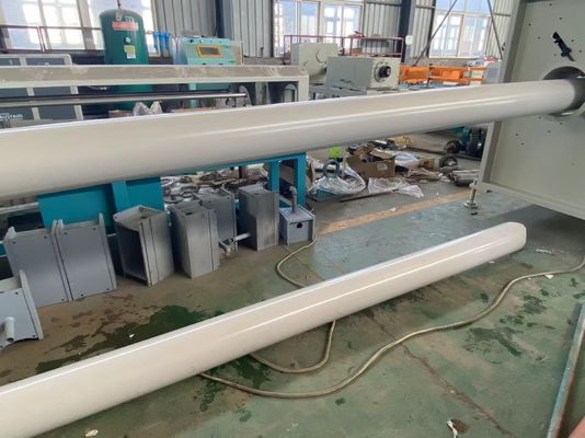 Πλαστική μηχανή εξώθησης σωλήνων PVC αυτόματη για αποστράγγιση παροχής νερού