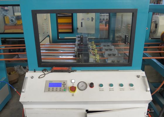 Πλαστική γραμμή εξώθησης σωλήνων 900kg/H διπλοτειχισμένη ζαρωμένη