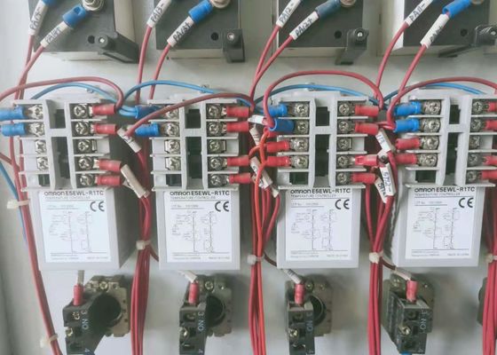 Ζαρωμένη γραμμή 30KW εξώθησης σωλήνων PVC EVA PA PE PP πλαστικό