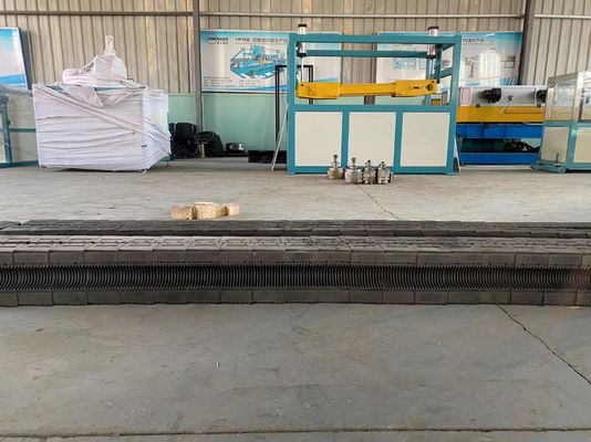 80-150kg/H ενιαία μηχανή εξωθητών βιδών για HDPE PP τον ενιαίο ζαρωμένο τοίχος σωλήνα PE
