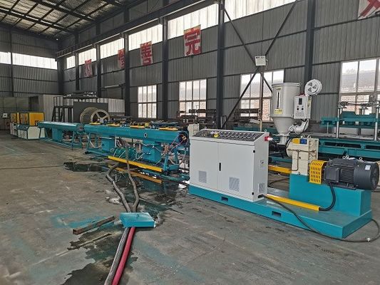 Πλαστική γραμμή παραγωγής αυτόματο 1663mm εξώθησης σωλήνων PVC αποξηράνσεων παροχής νερού